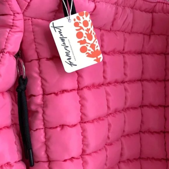 Free People Pink Bubblegum Quilted Carryall - Factory Sealed - NWT - Picture 14 of 17